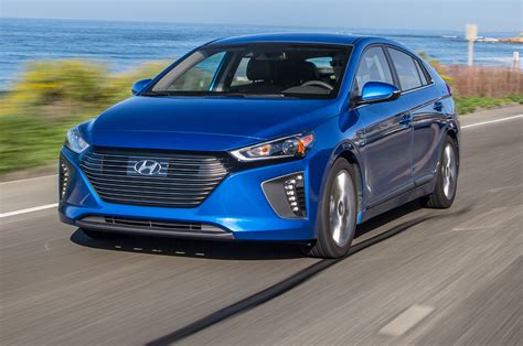 2017 Hyundai Ioniq hybrid problems and complaints